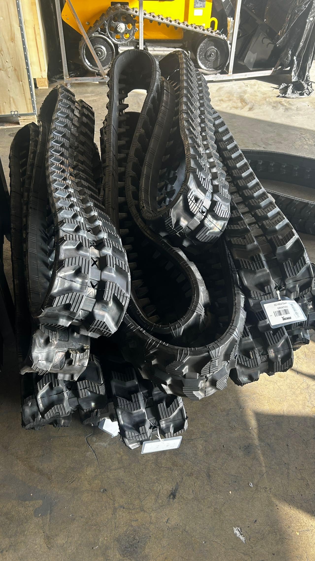 Track Replacement Heavy Duty Mini Skid Steers Track for YSRT14 | YSRT14LD | AGT ...