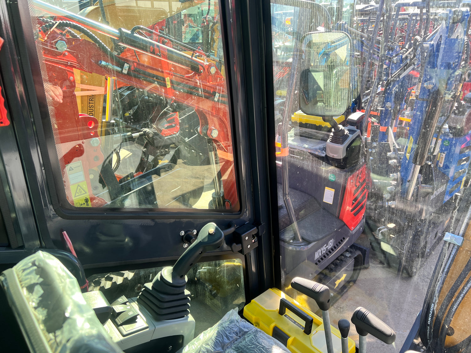 Enclosed Cab & Pilot Control