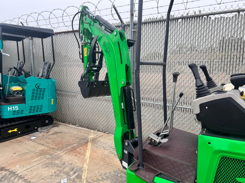 1 Ton, B&S Engine Mini Excavator w/ Hydraulic Thumb & Swing Boom | KX12-CB