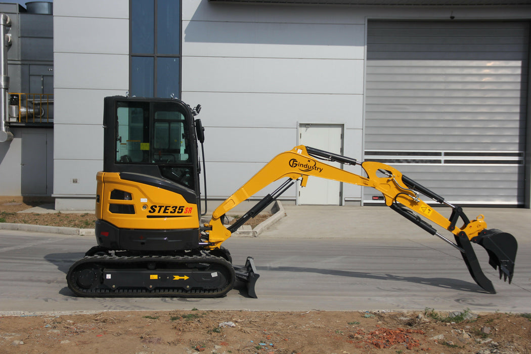 25HP 2.8 Ton Mini Excavator YANMAR Engine，Diesel For Sale| CFG-STE35SR.