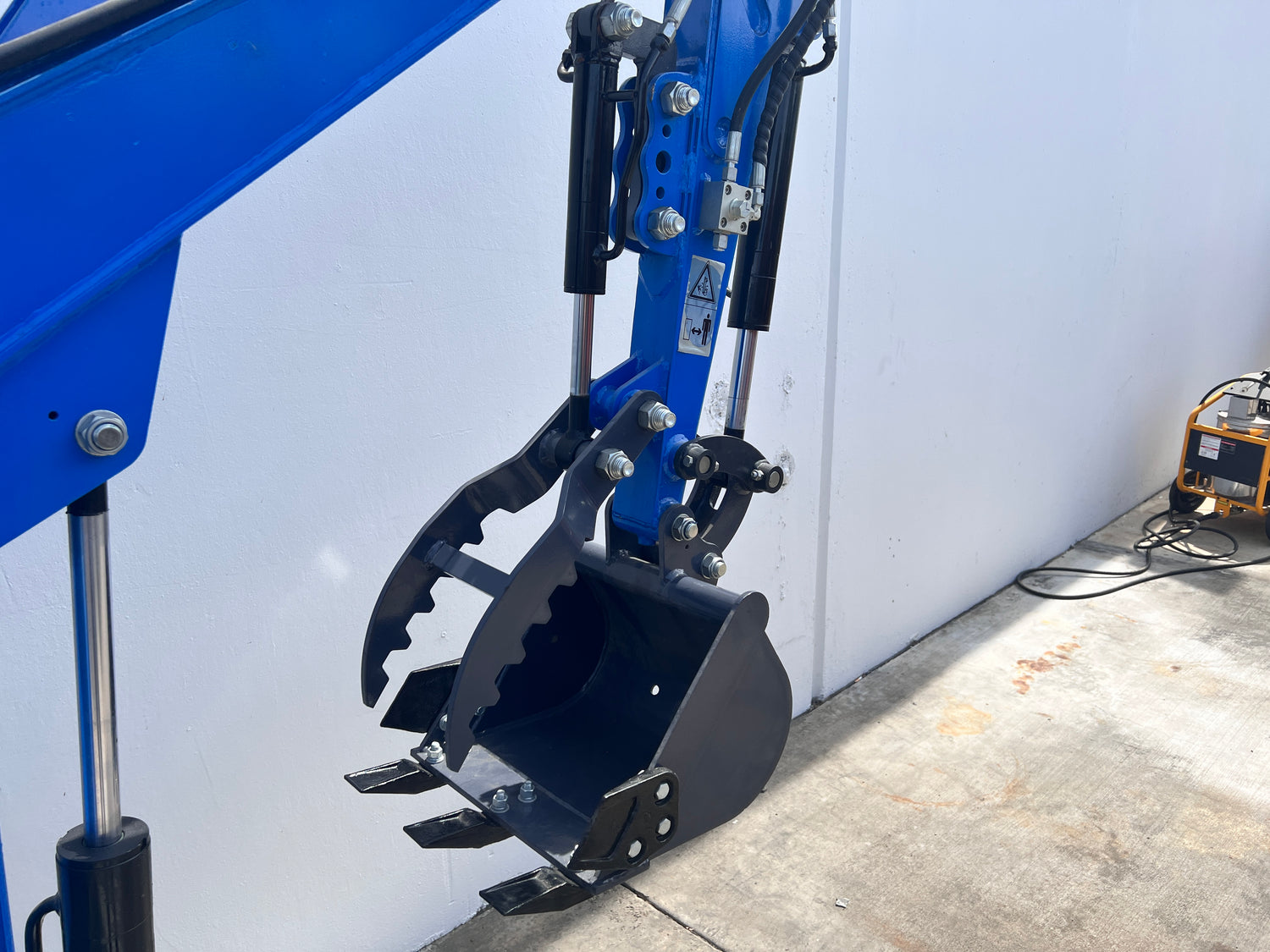Hydraulic Thumb